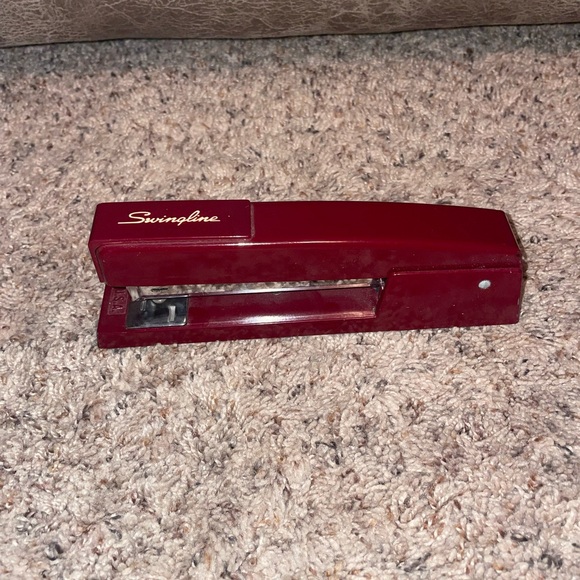 Office | Vintage Swingline 4 Red Maroon Lipstick Stapler | Poshmark